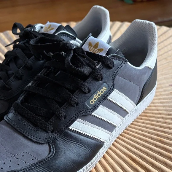 Adidas Black and White Casual Shoes - Picture 2 of 5